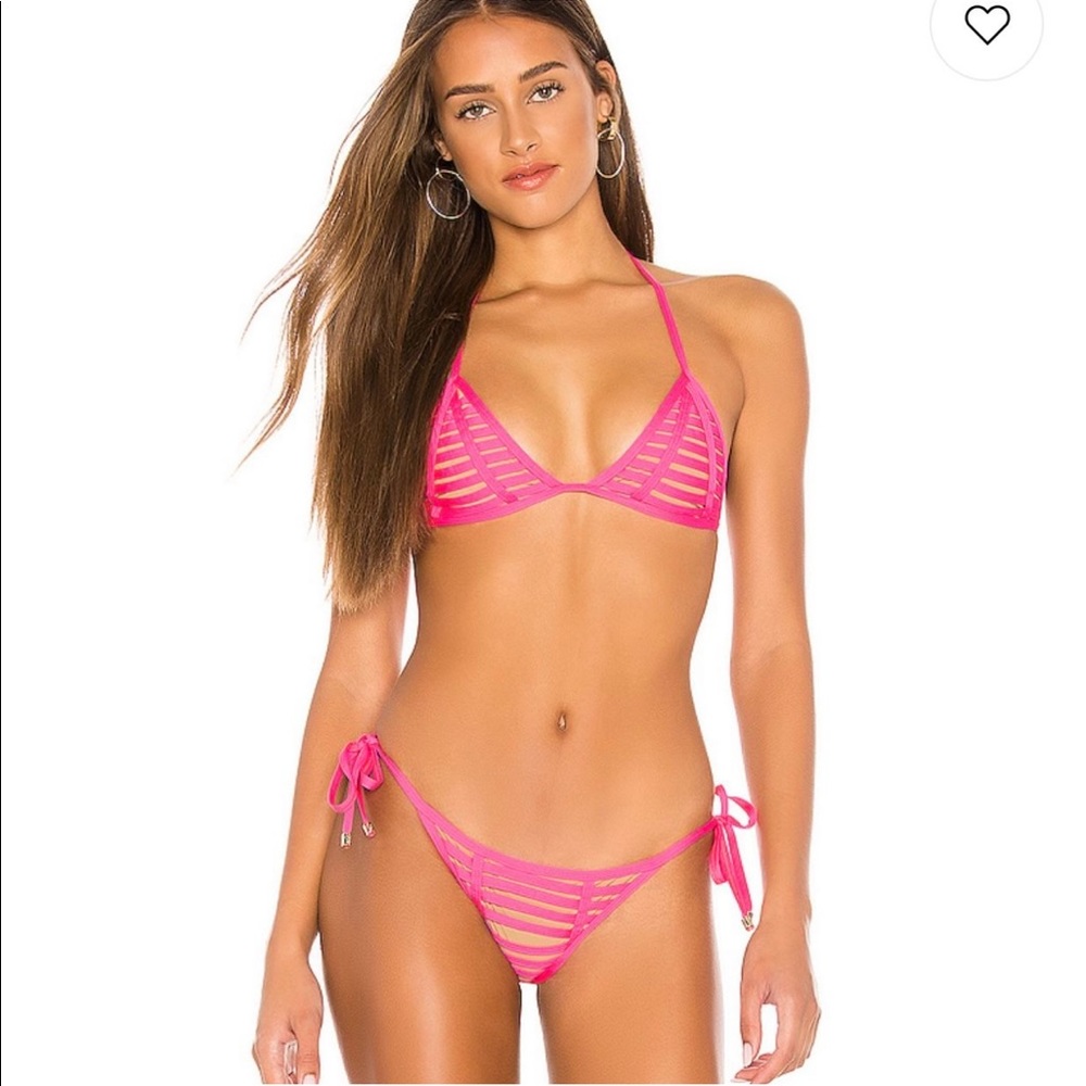 Beach Bunny Hard Summer Bikini Set in Hot Pink